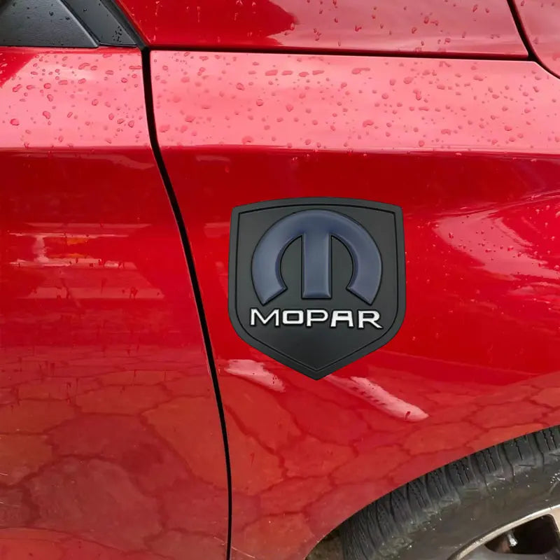Emblema automotivo MOPAR em 3D - Badge preto