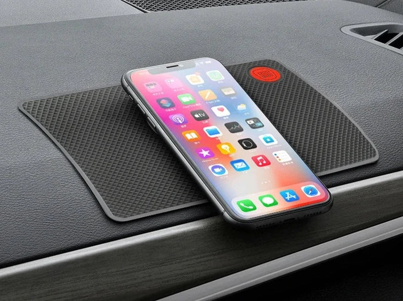 Tapete antiderrapante Fiat para painel automotivo - ideal para celular